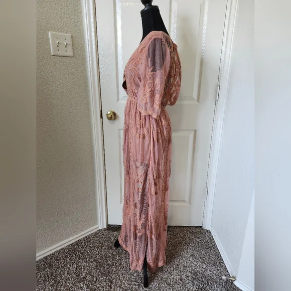 Wishlist Embriodered Mesh Lace V-Neck Mesh Dress in Blush Pink S - Picture 7 of 9